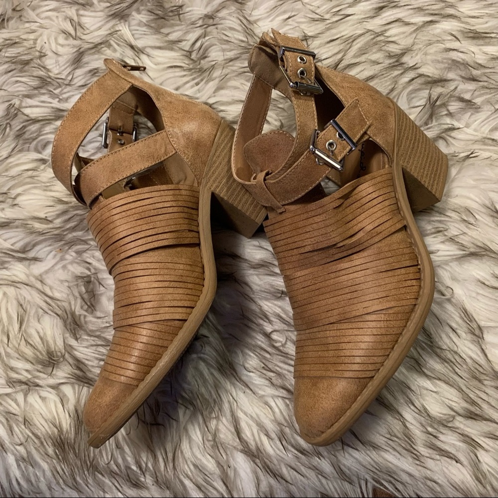 Qupid Women’s Booties